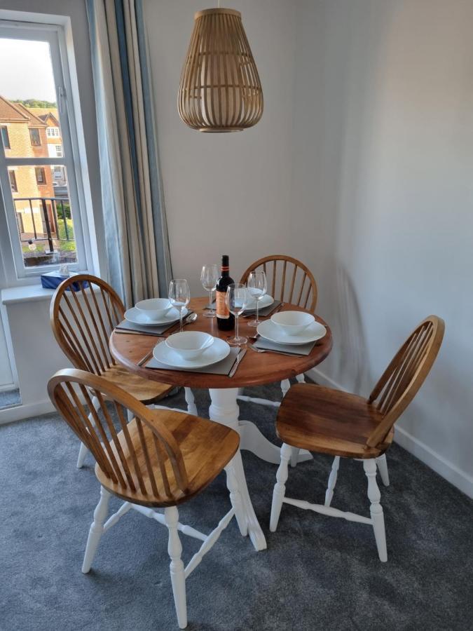 Apartament Hightide - 2 Bed With Parking, Balcony & Sea View. Swanage Zewnętrze zdjęcie
