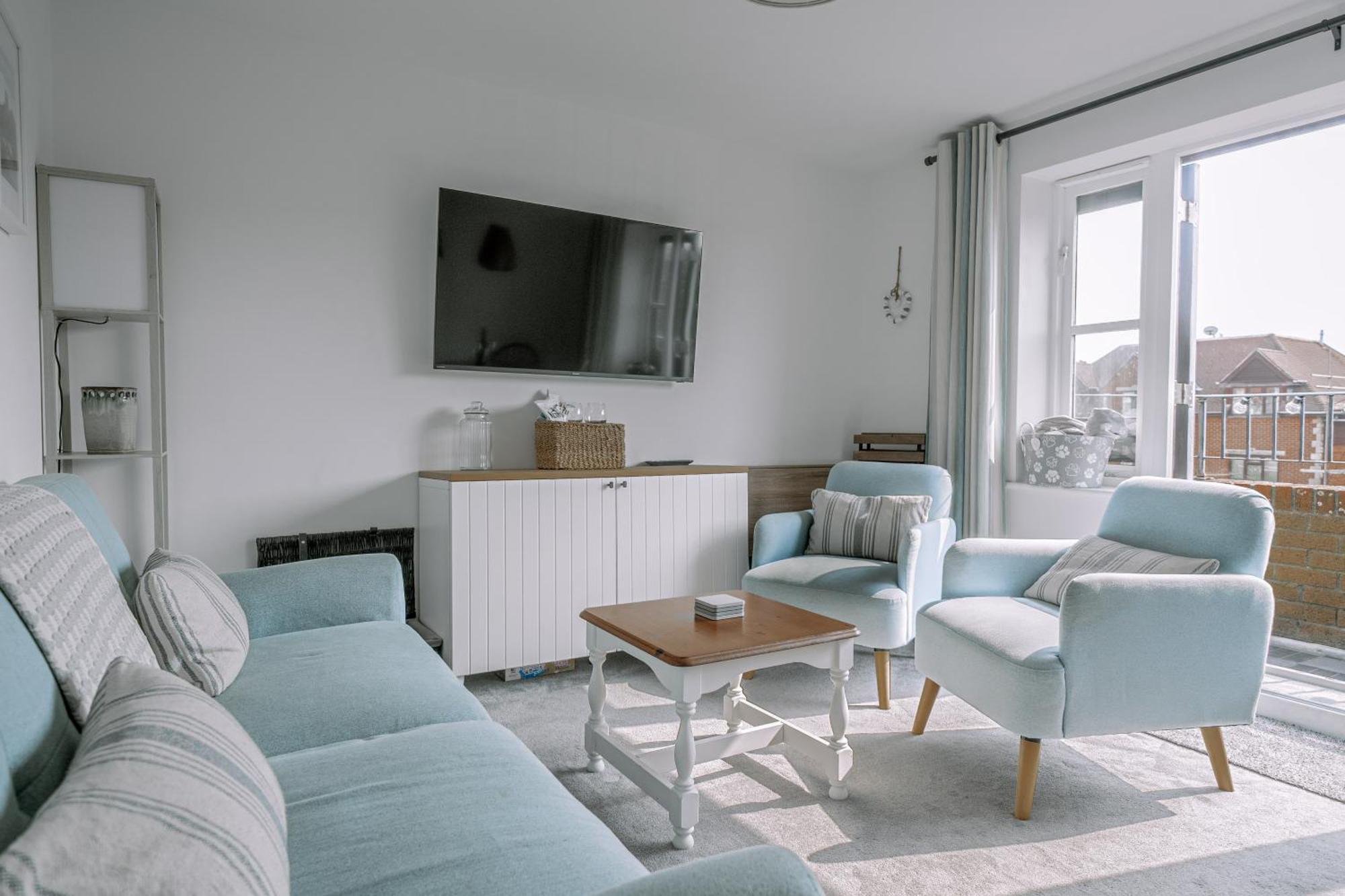 Apartament Hightide - 2 Bed With Parking, Balcony & Sea View. Swanage Zewnętrze zdjęcie